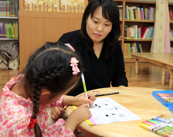 “만들고, 그리고, 미술로 치유해요!”